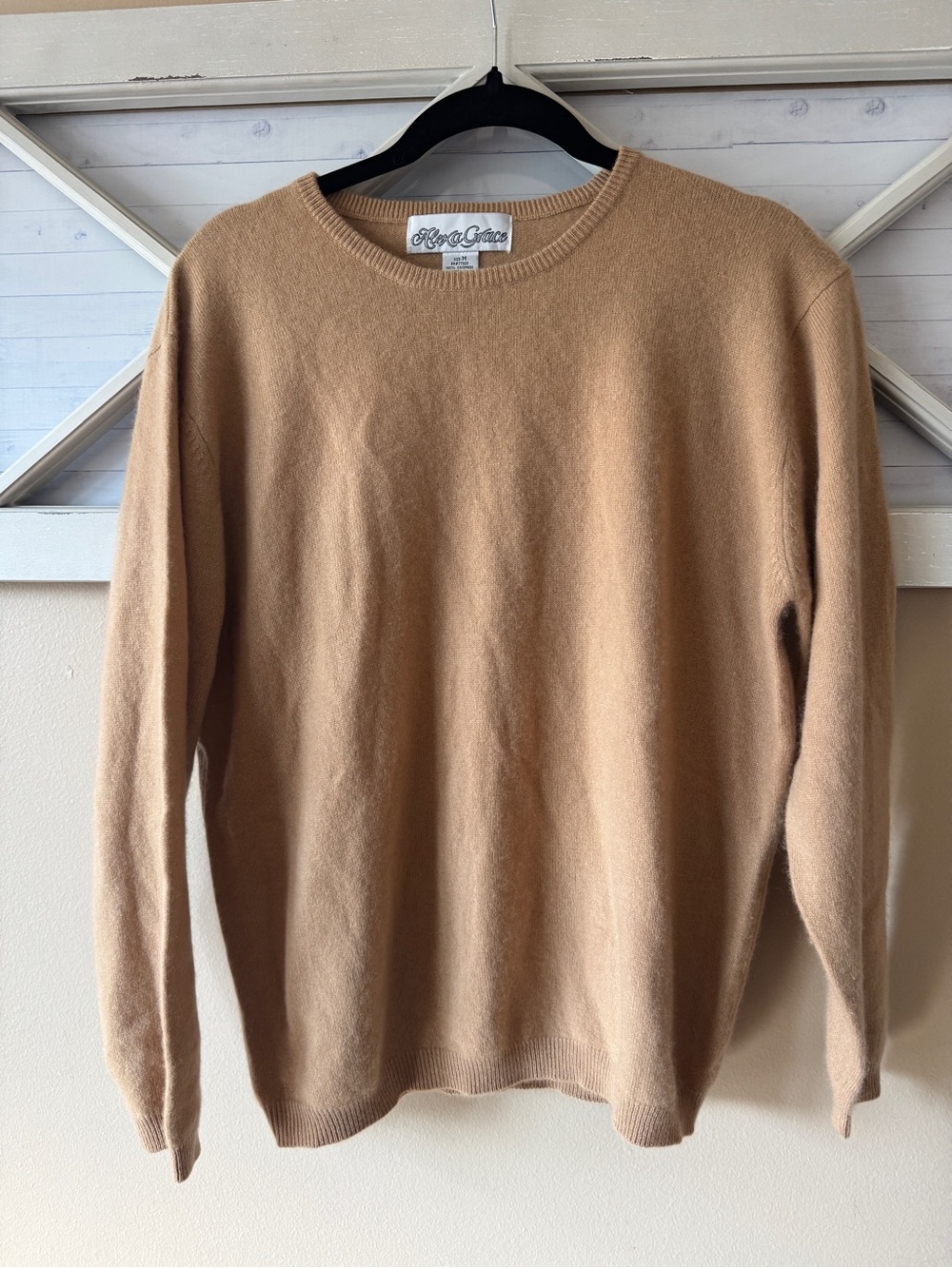Alexa Grace Cashmere Minimalist Old Money Preppy Quiet Luxury Sweater M Brown